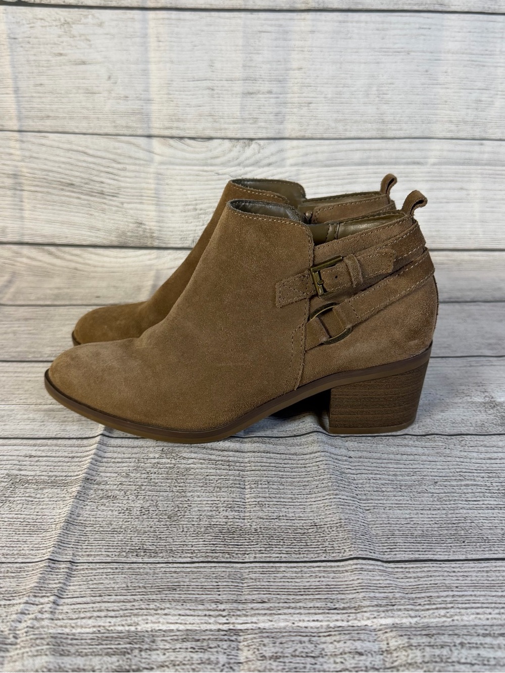 Sonoma Sonya Womens 7.5 Taupe Leather Suede Ankle Boots Buckle Block Heel Zip